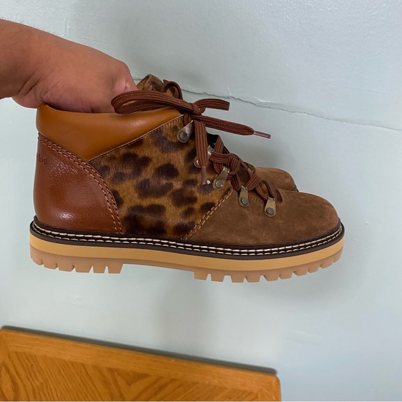 See by Chloe NWOT Eileen Leopard Print Suede Lace Up Boots Brown Size 39‎
